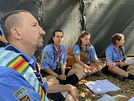 E3FCD478-BF23-48C7-A10A-635A657BD2D6_1_105_c